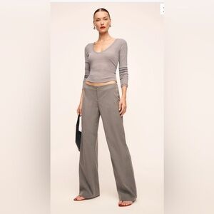 NWT Reformation Vida Low Rise Pant Grey - Size 12 - stunning